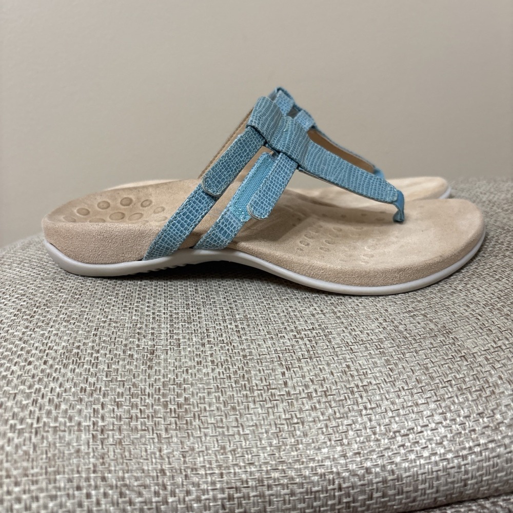 Vionic Women's Sandals Adjustable Blue Embossed Size 7 Wide Orthopedic - Picture 3 of 7
